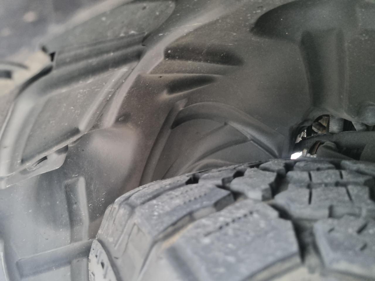 RAM 1500 Laramie Quad Cab 4WD 2016