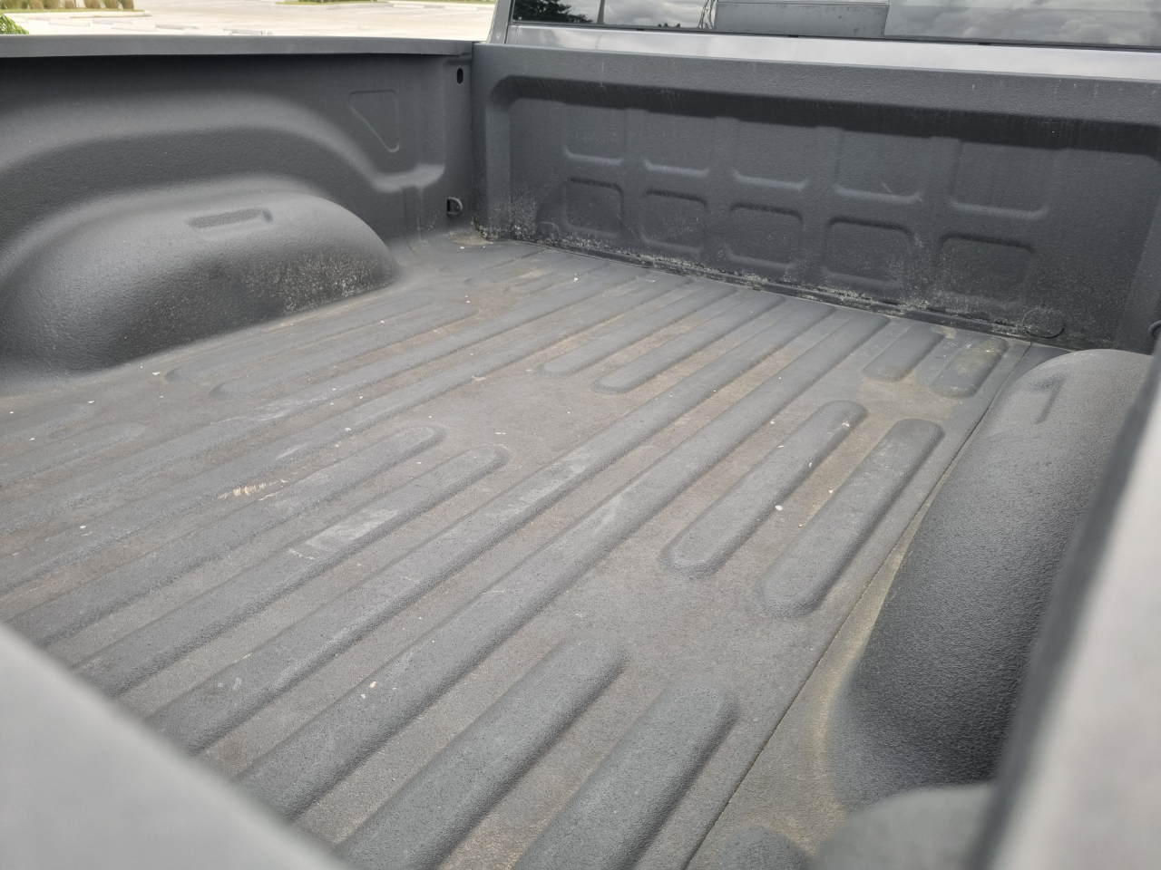 RAM 1500 Laramie Quad Cab 4WD 2016