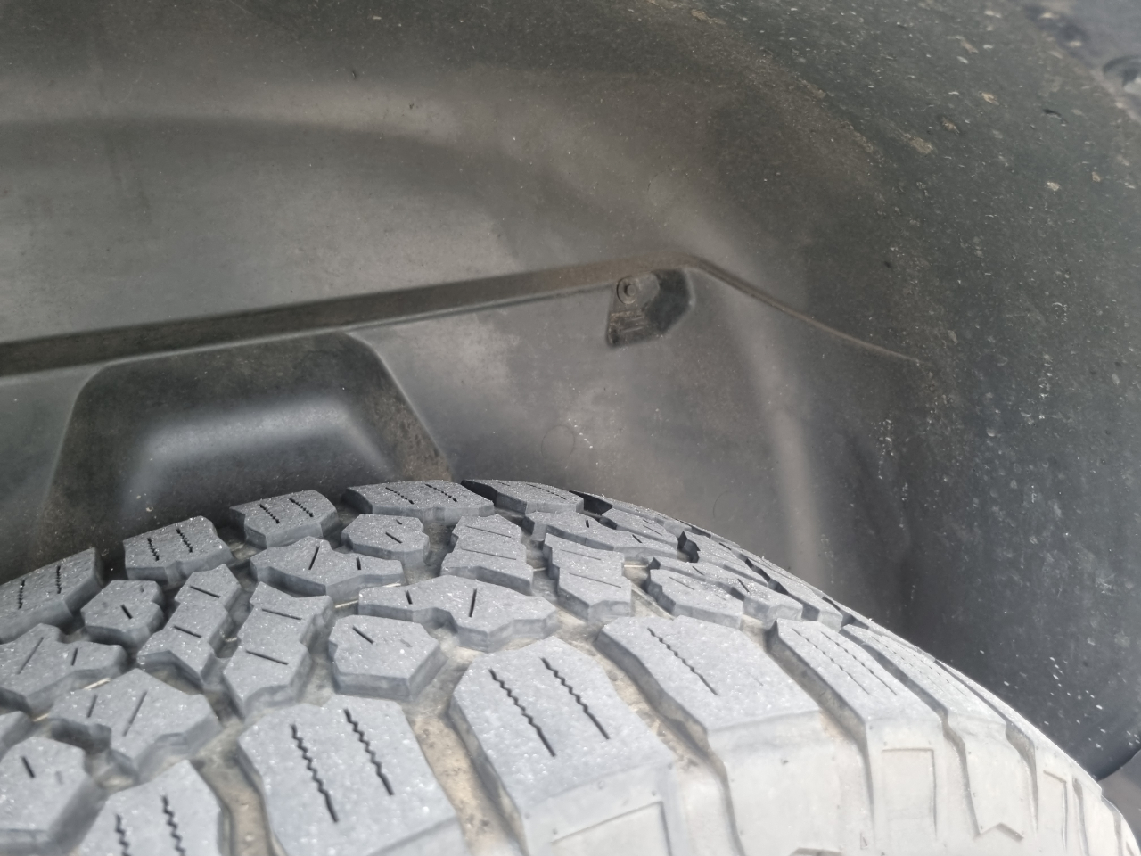 RAM 1500 Laramie Quad Cab 4WD 2016