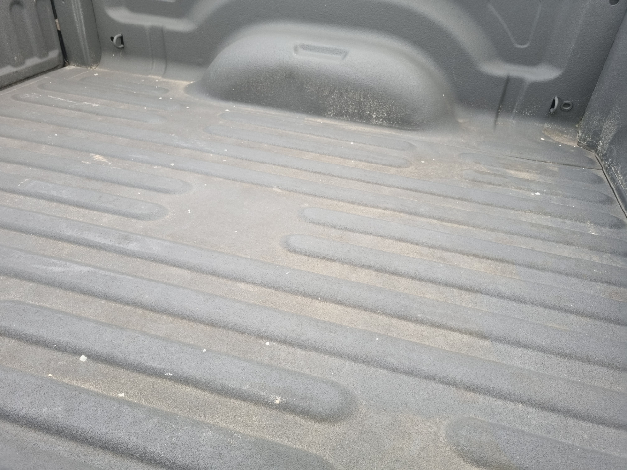 RAM 1500 Laramie Quad Cab 4WD 2016