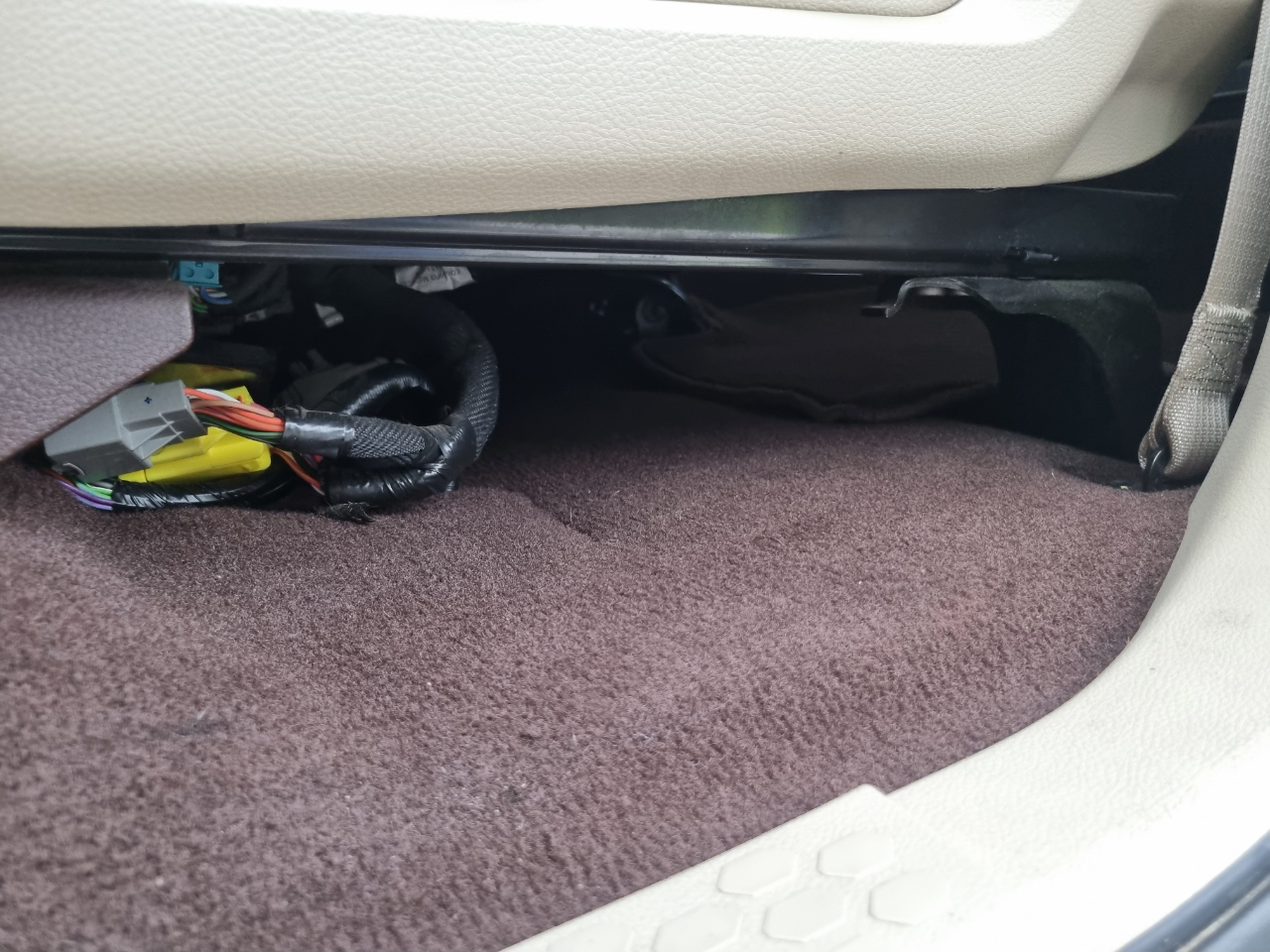 RAM 1500 Laramie Quad Cab 4WD 2016