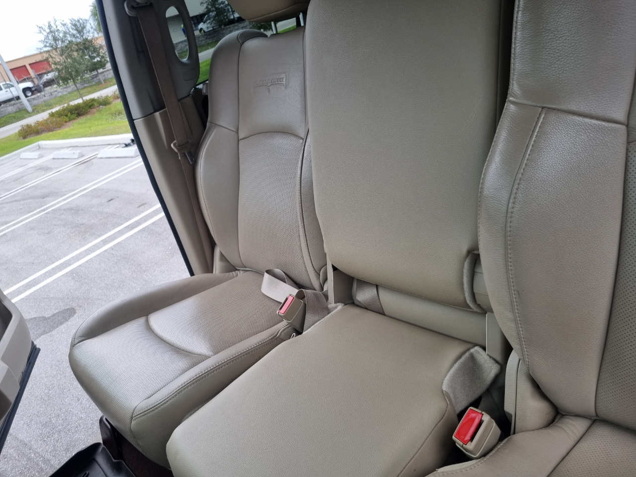 RAM 1500 Laramie Quad Cab 4WD 2016