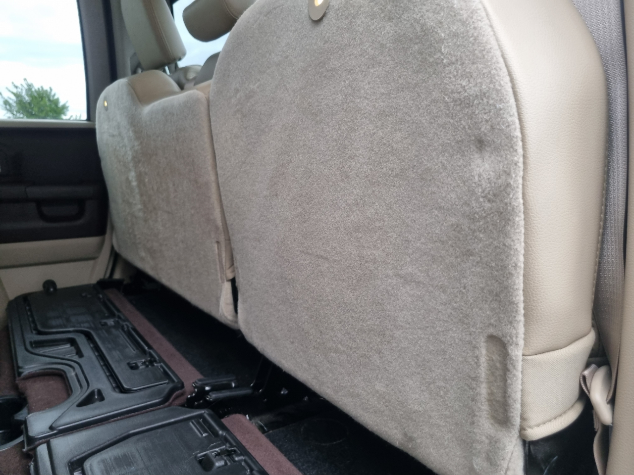 RAM 1500 Laramie Quad Cab 4WD 2016