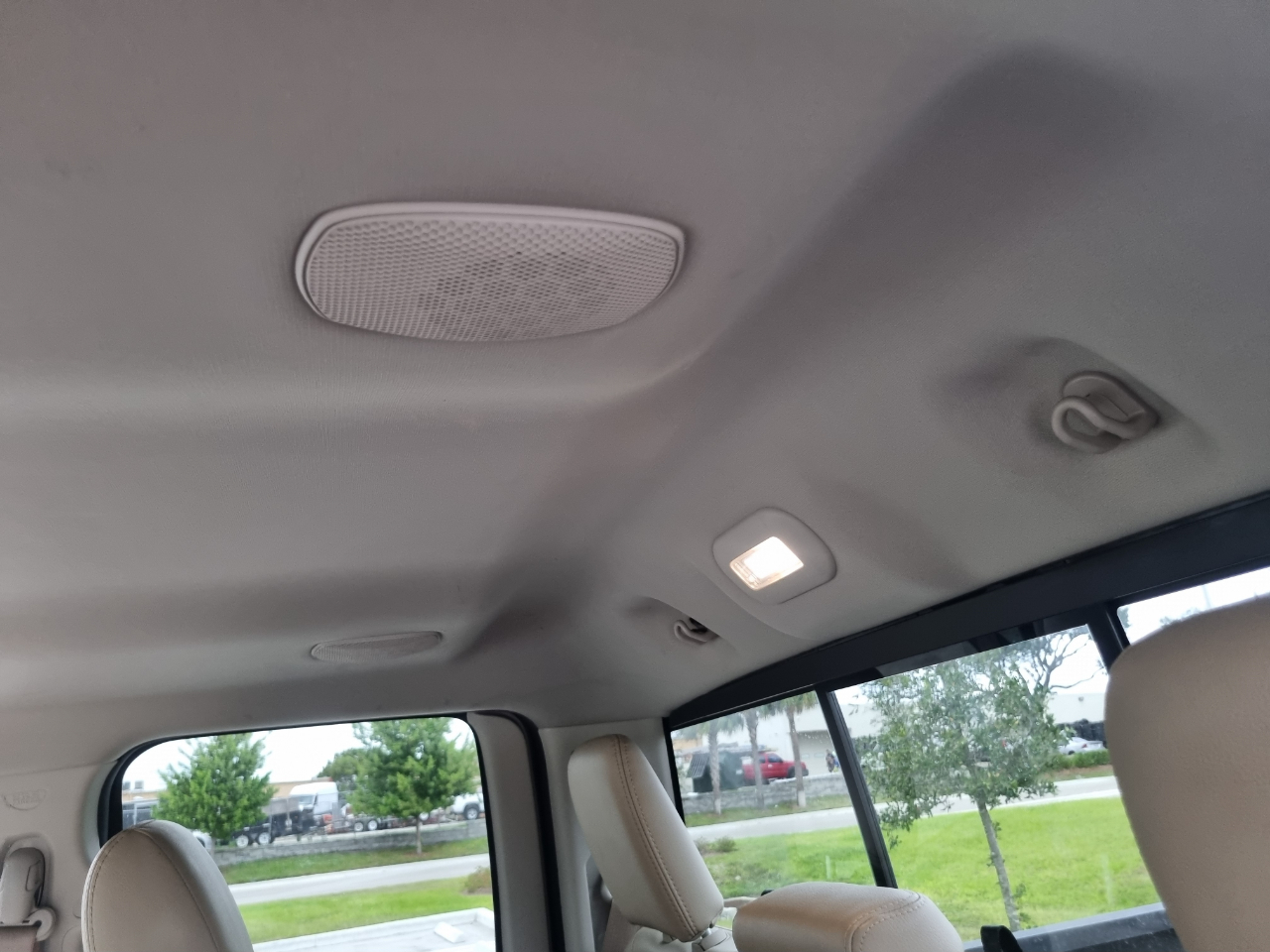 RAM 1500 Laramie Quad Cab 4WD 2016