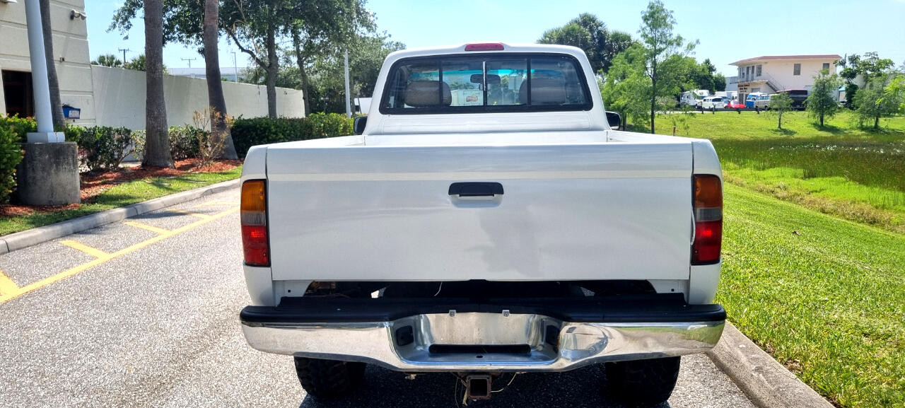 Toyota Tacoma Regular Cab 4WD 1995