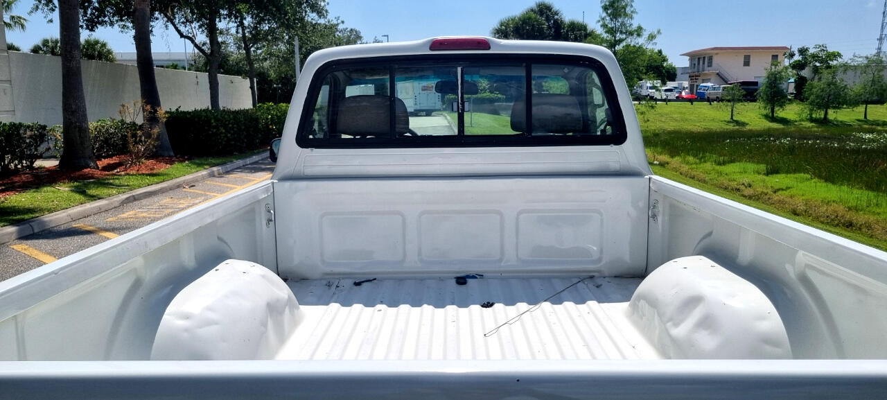Toyota Tacoma Regular Cab 4WD 1995