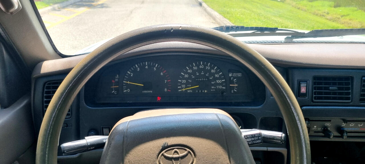 Toyota Tacoma Regular Cab 4WD 1995