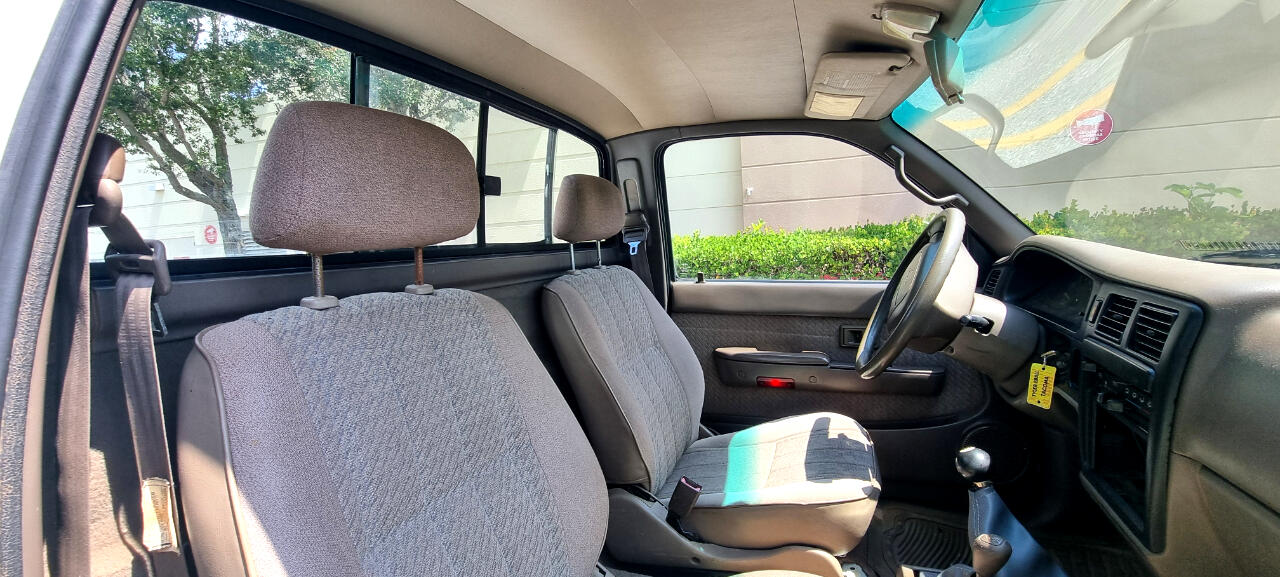 Toyota Tacoma Regular Cab 4WD 1995