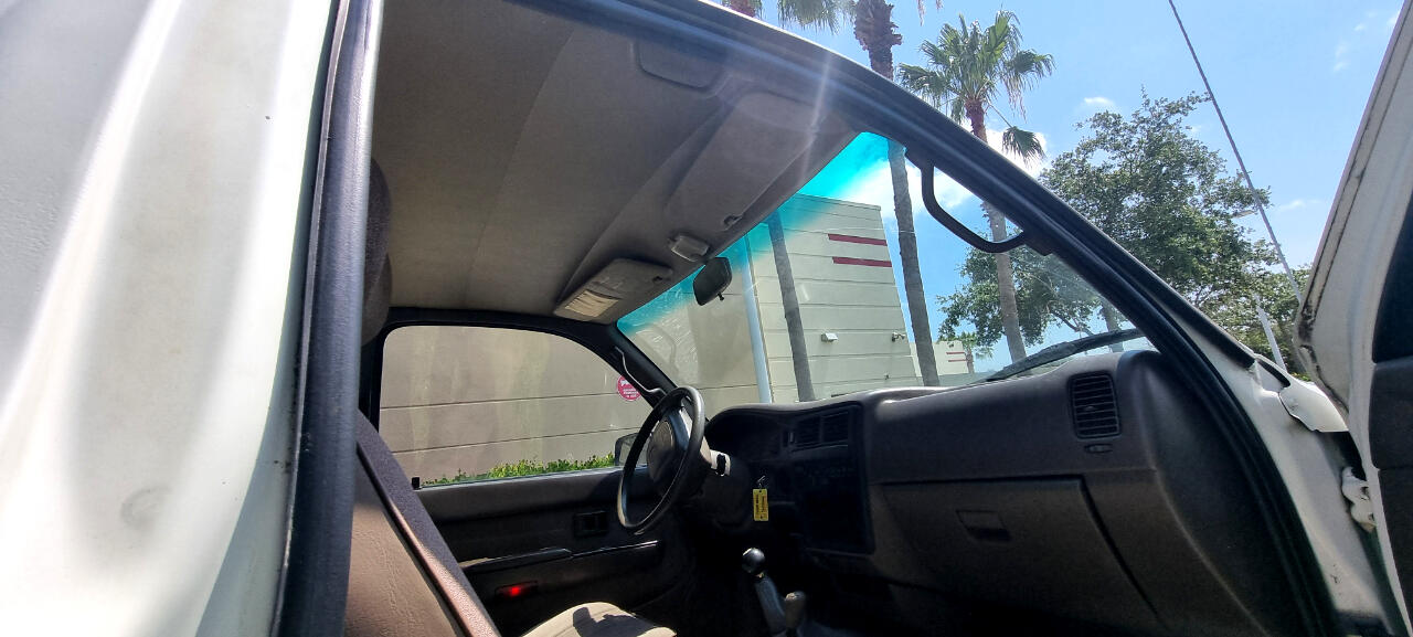 Toyota Tacoma Regular Cab 4WD 1995