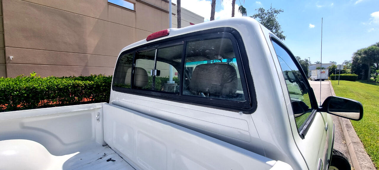 Toyota Tacoma Regular Cab 4WD 1995