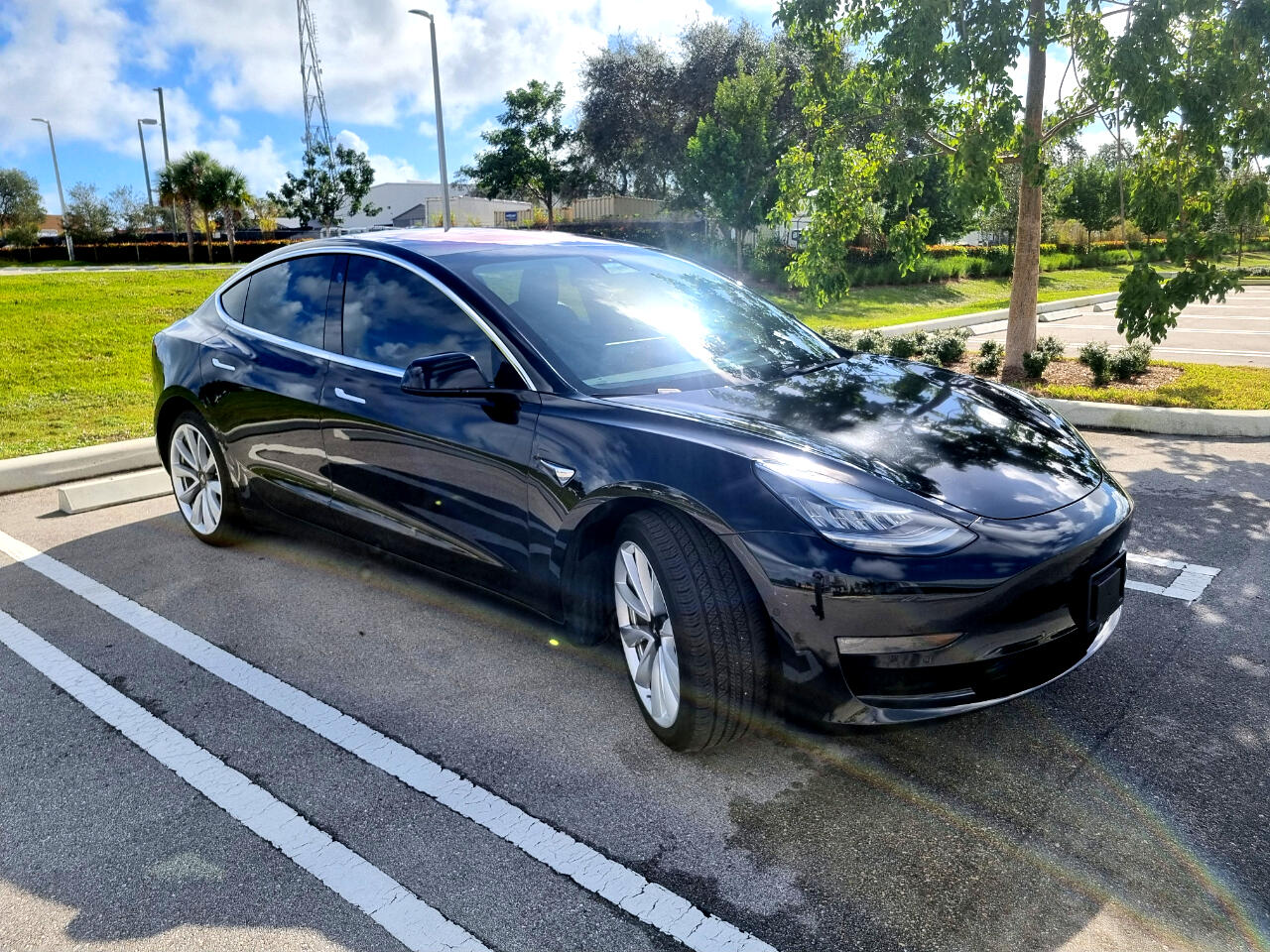 Tesla Model 3 Mid Range 2019