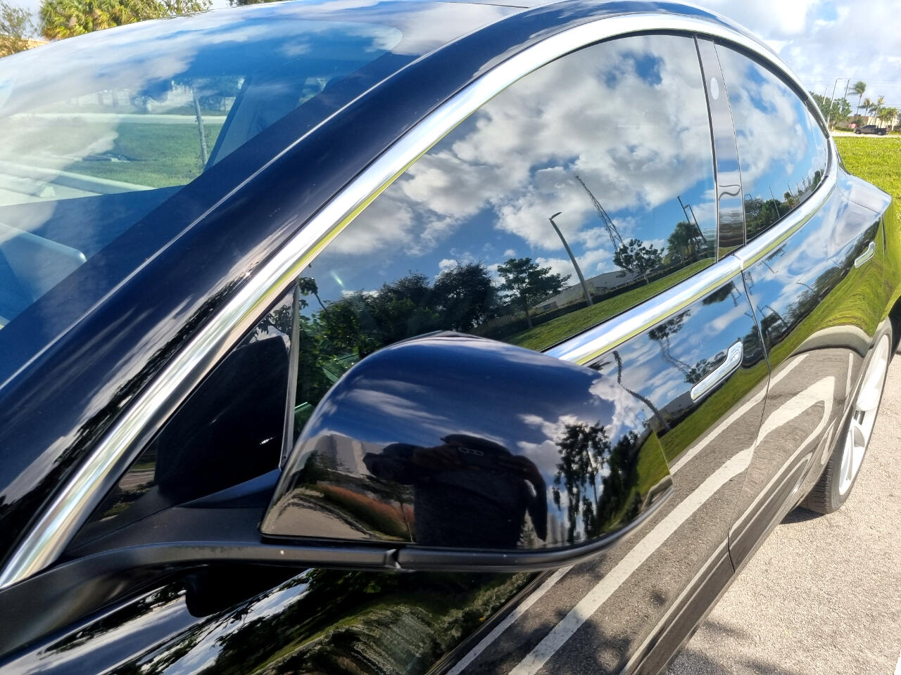 Tesla Model 3 Mid Range 2019