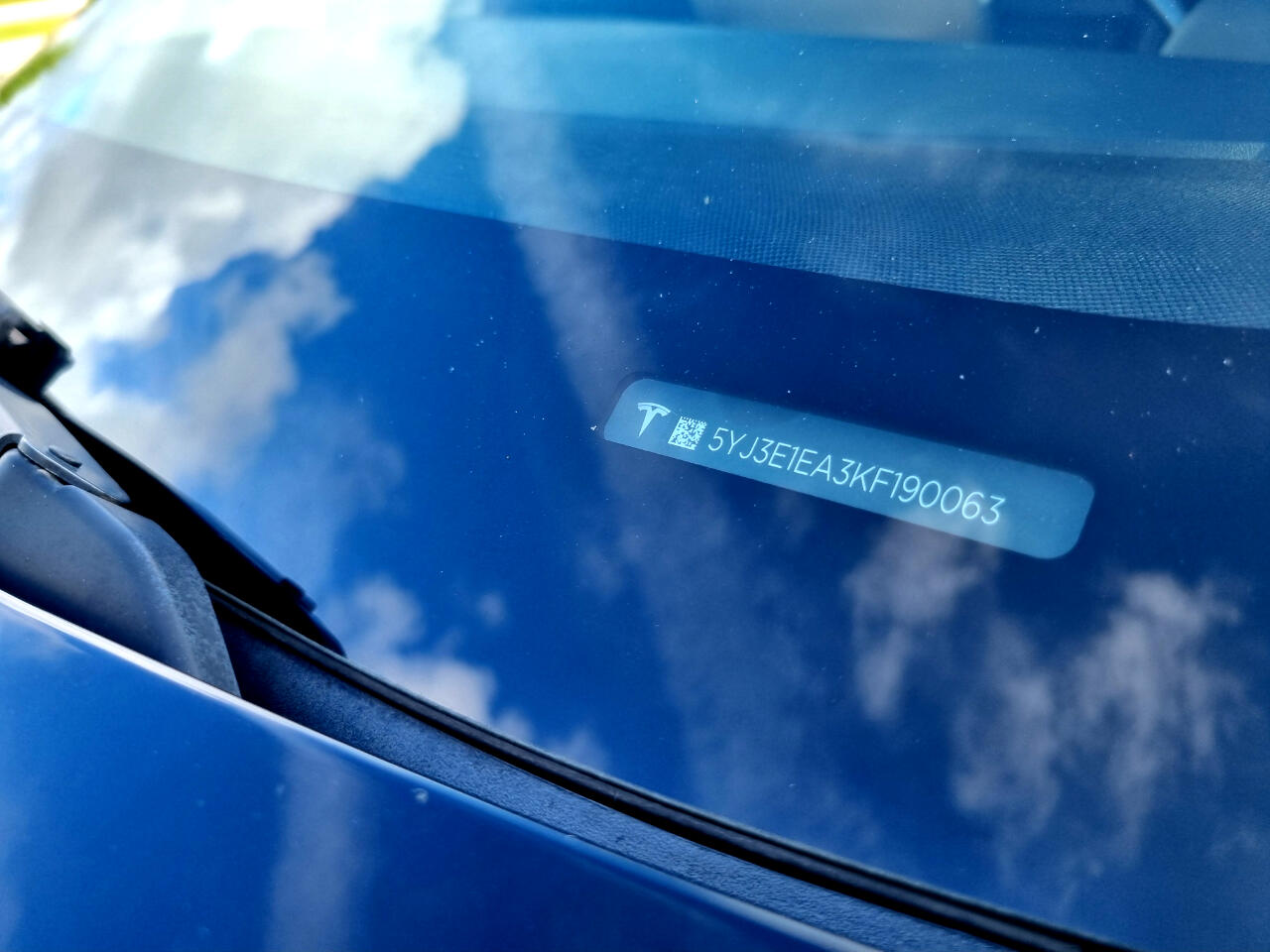 Tesla Model 3 Mid Range 2019