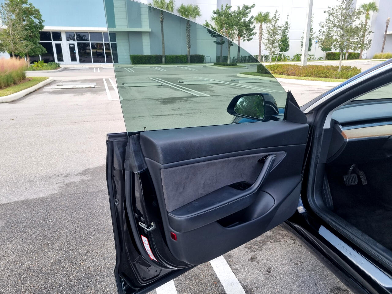 Tesla Model 3 Mid Range 2019