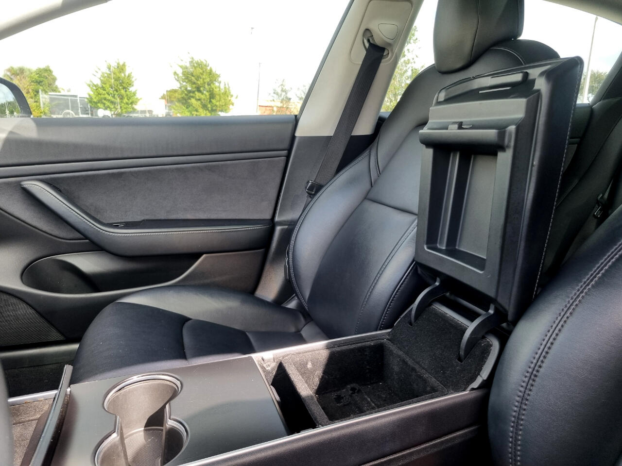 Tesla Model 3 Mid Range 2019