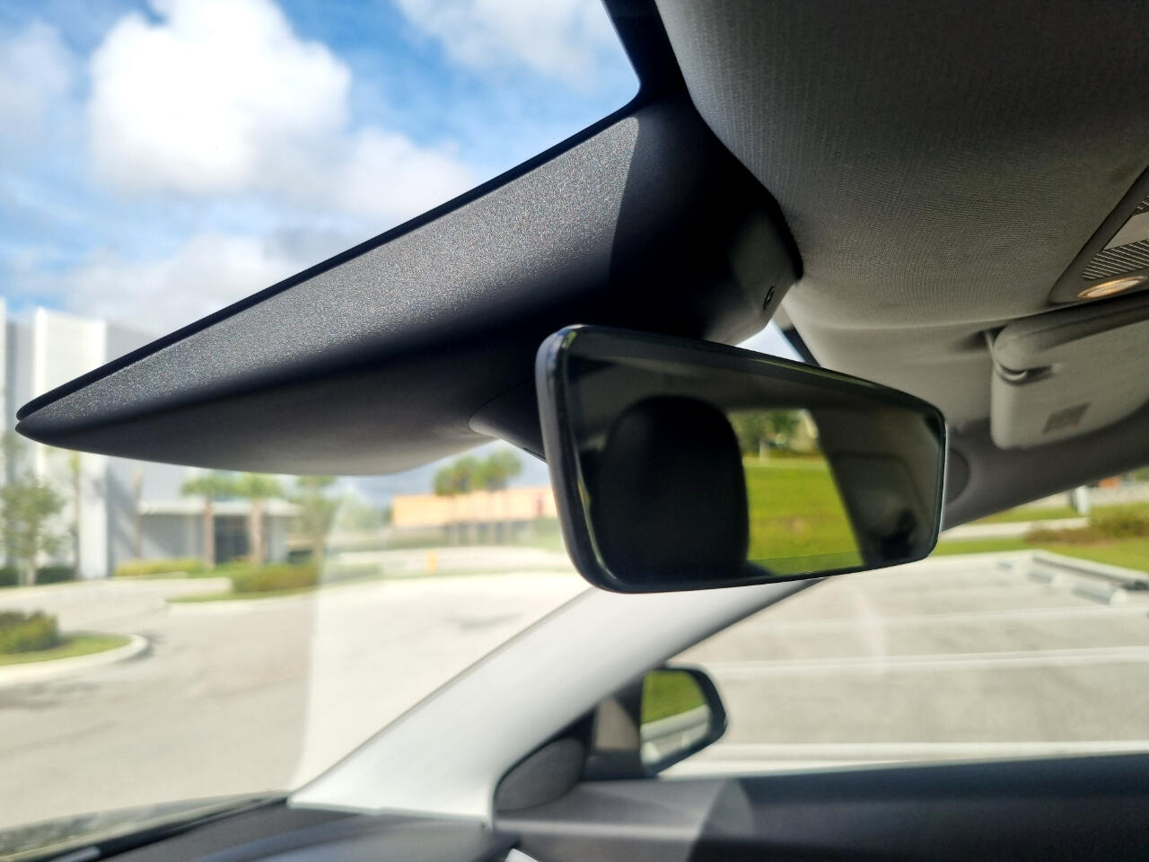 Tesla Model 3 Mid Range 2019