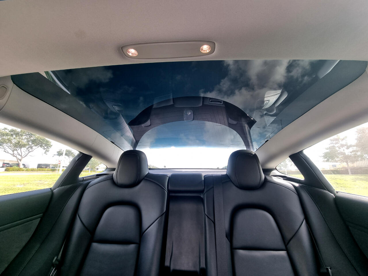 Tesla Model 3 Mid Range 2019