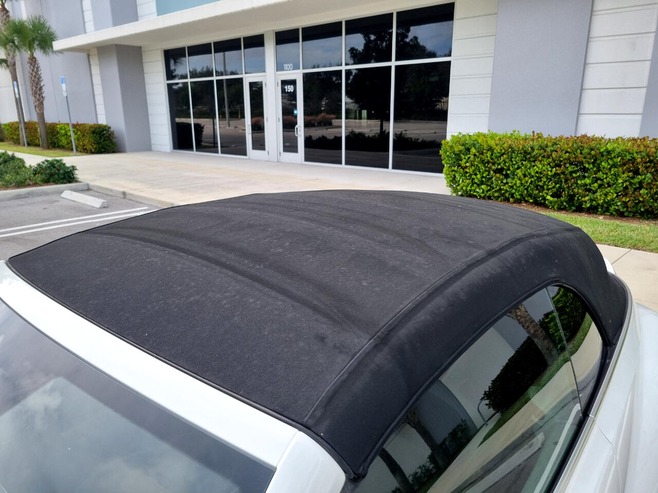 Volkswagen Beetle 2.0T Turbo Convertible 2013