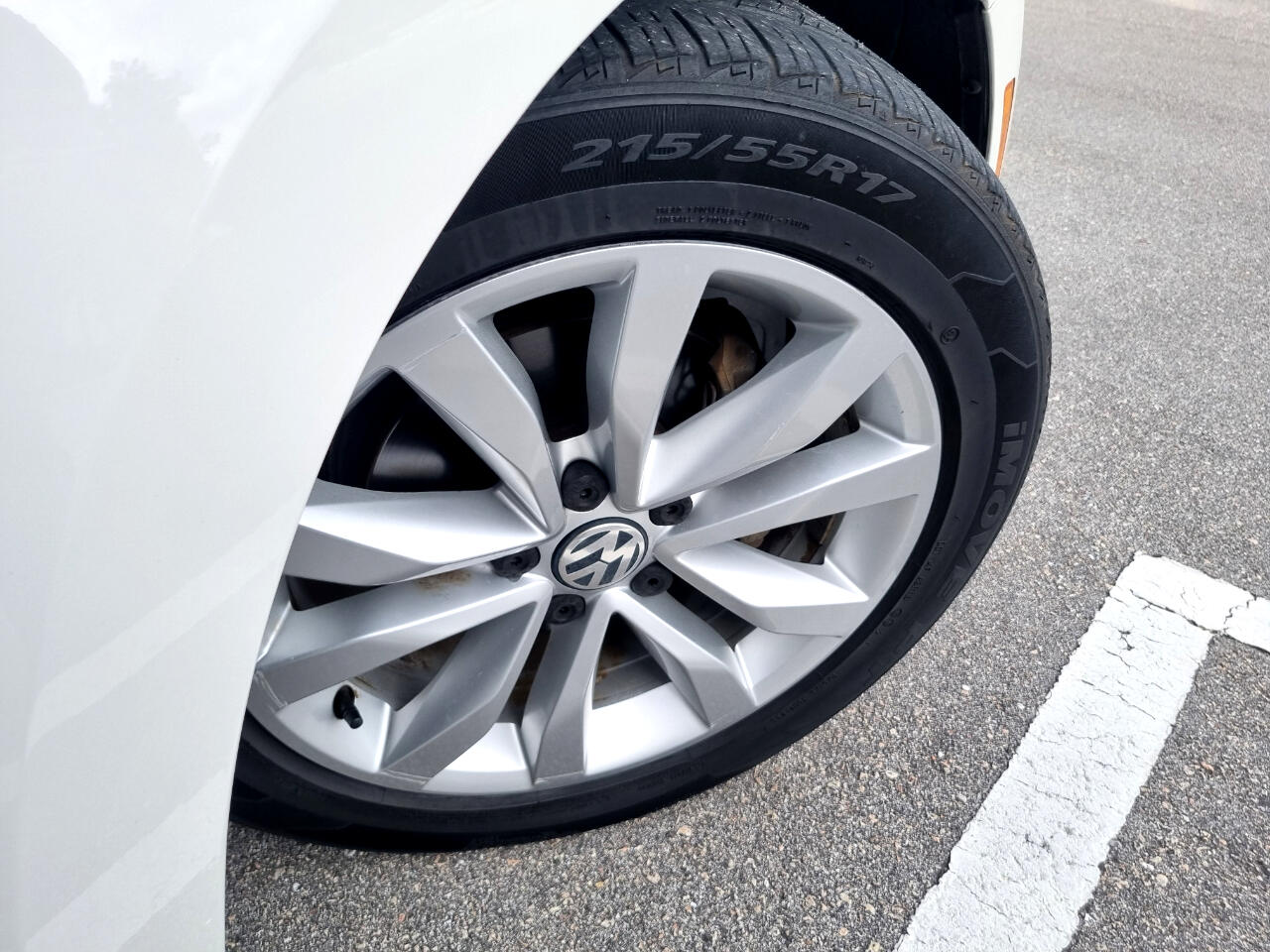 Volkswagen Beetle 2.0T Turbo Convertible 2013