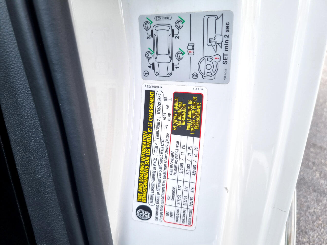 Volkswagen Beetle 2.0T Turbo Convertible 2013