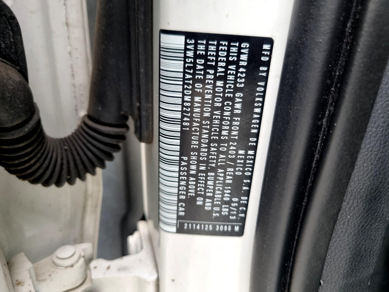 Volkswagen Beetle 2.0T Turbo Convertible 2013