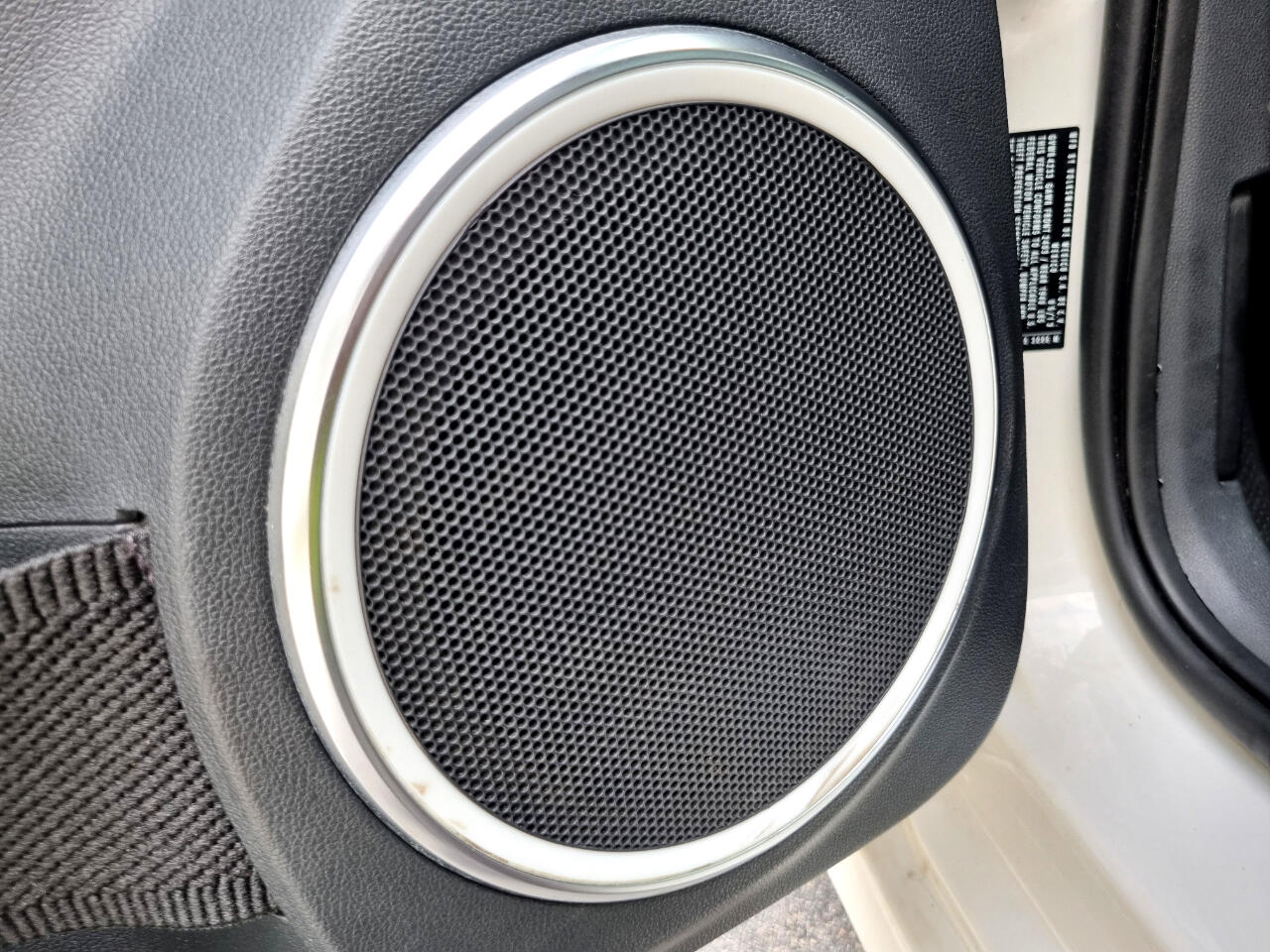 Volkswagen Beetle 2.0T Turbo Convertible 2013