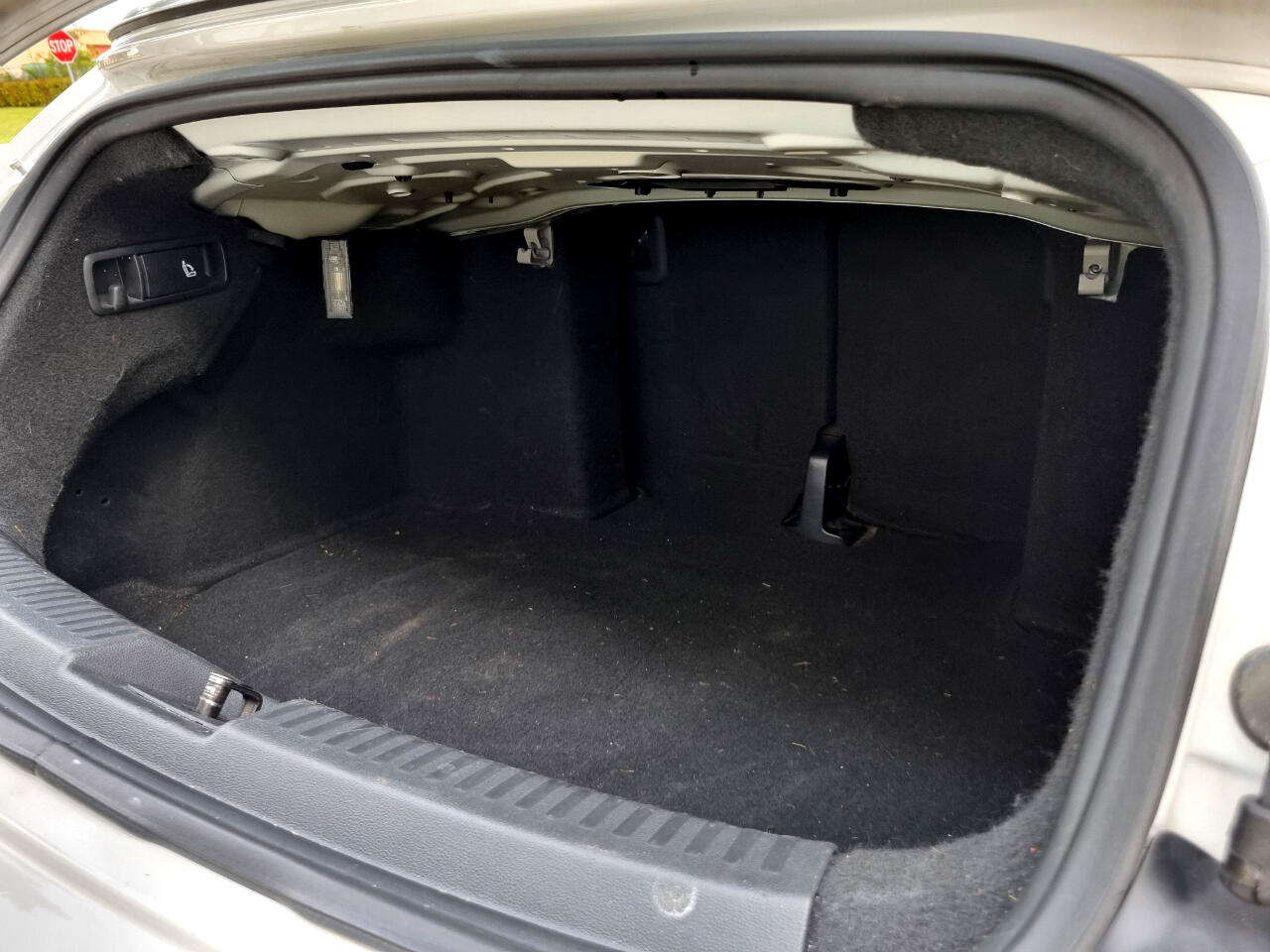 Volkswagen Beetle 2.0T Turbo Convertible 2013