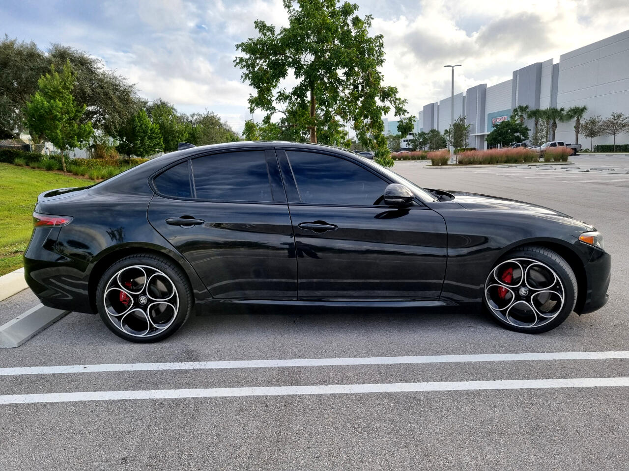 Alfa Romeo Giulia Ti AWD 2024
