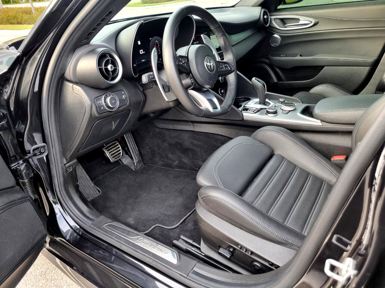 Alfa Romeo Giulia Ti AWD 2024