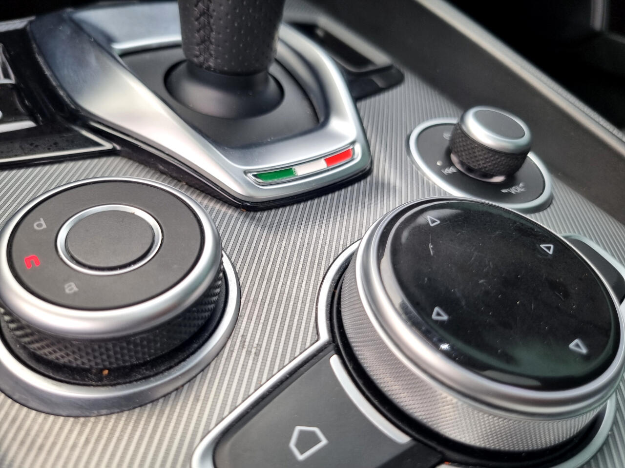 Alfa Romeo Giulia Ti AWD 2024