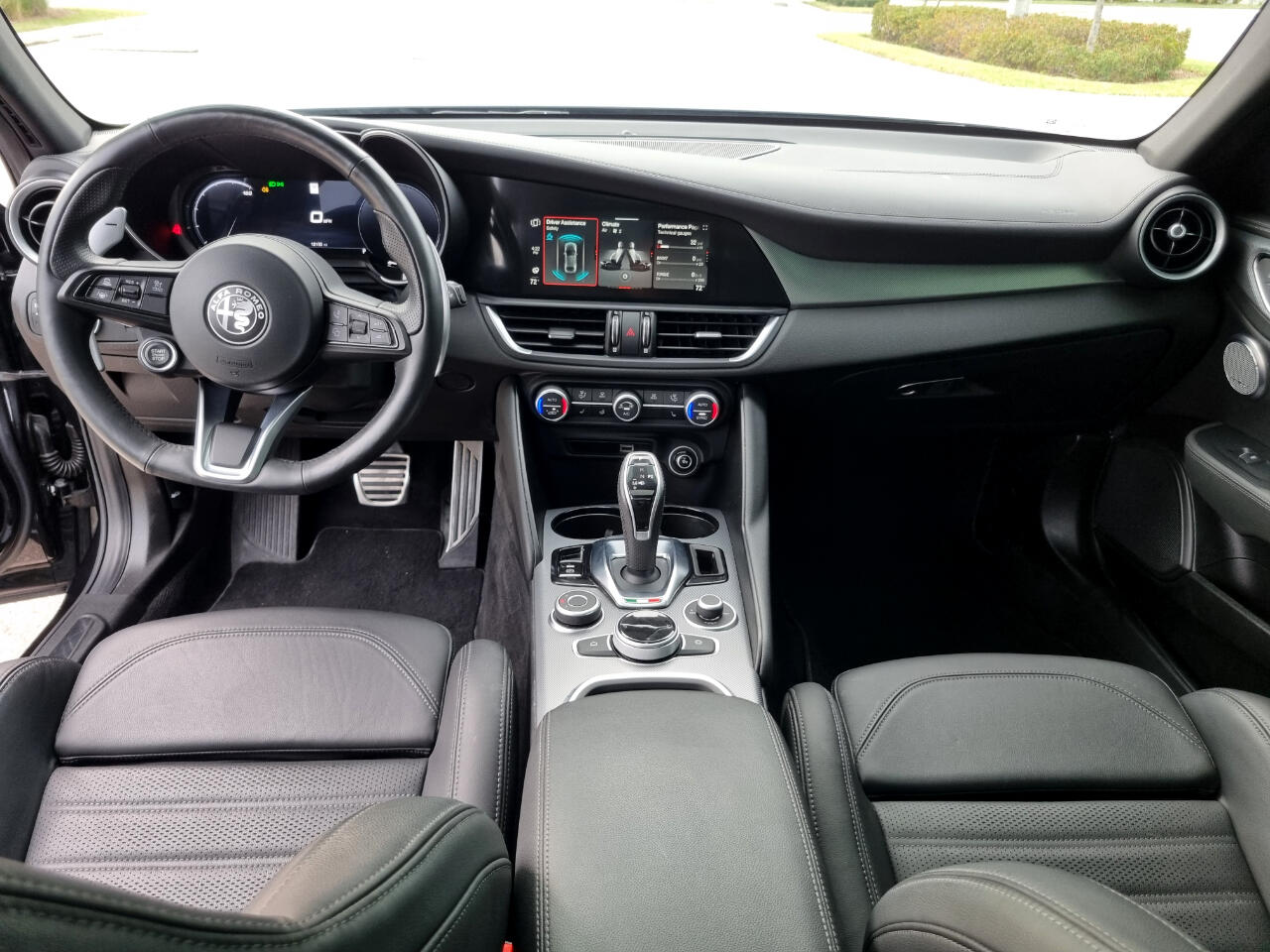 Alfa Romeo Giulia Ti AWD 2024