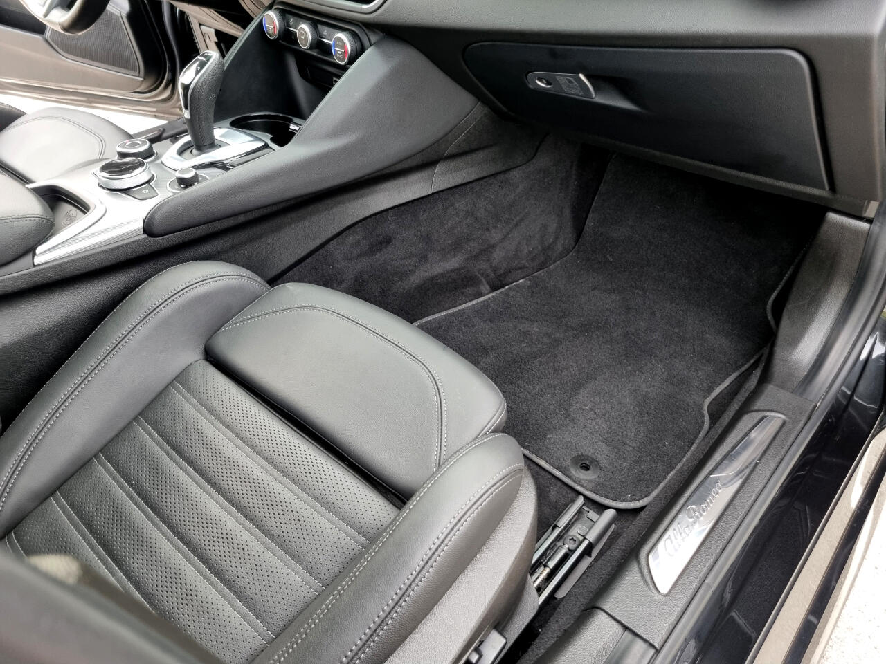 Alfa Romeo Giulia Ti AWD 2024