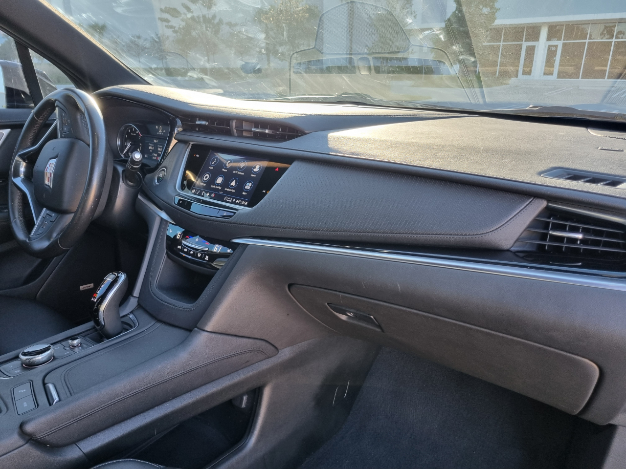 Cadillac XT6 Luxury AWD 2024