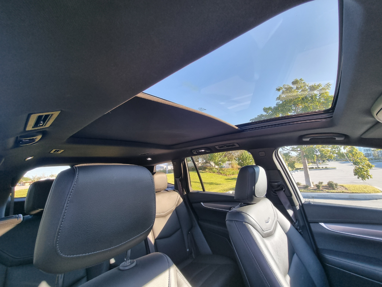 Cadillac XT6 Luxury AWD 2024