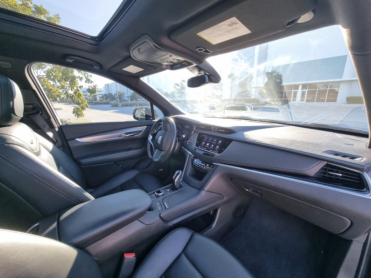 Cadillac XT6 Luxury AWD 2024