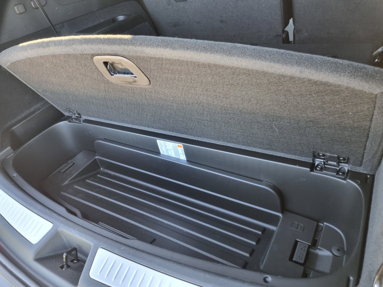 Cadillac XT6 Luxury AWD 2024