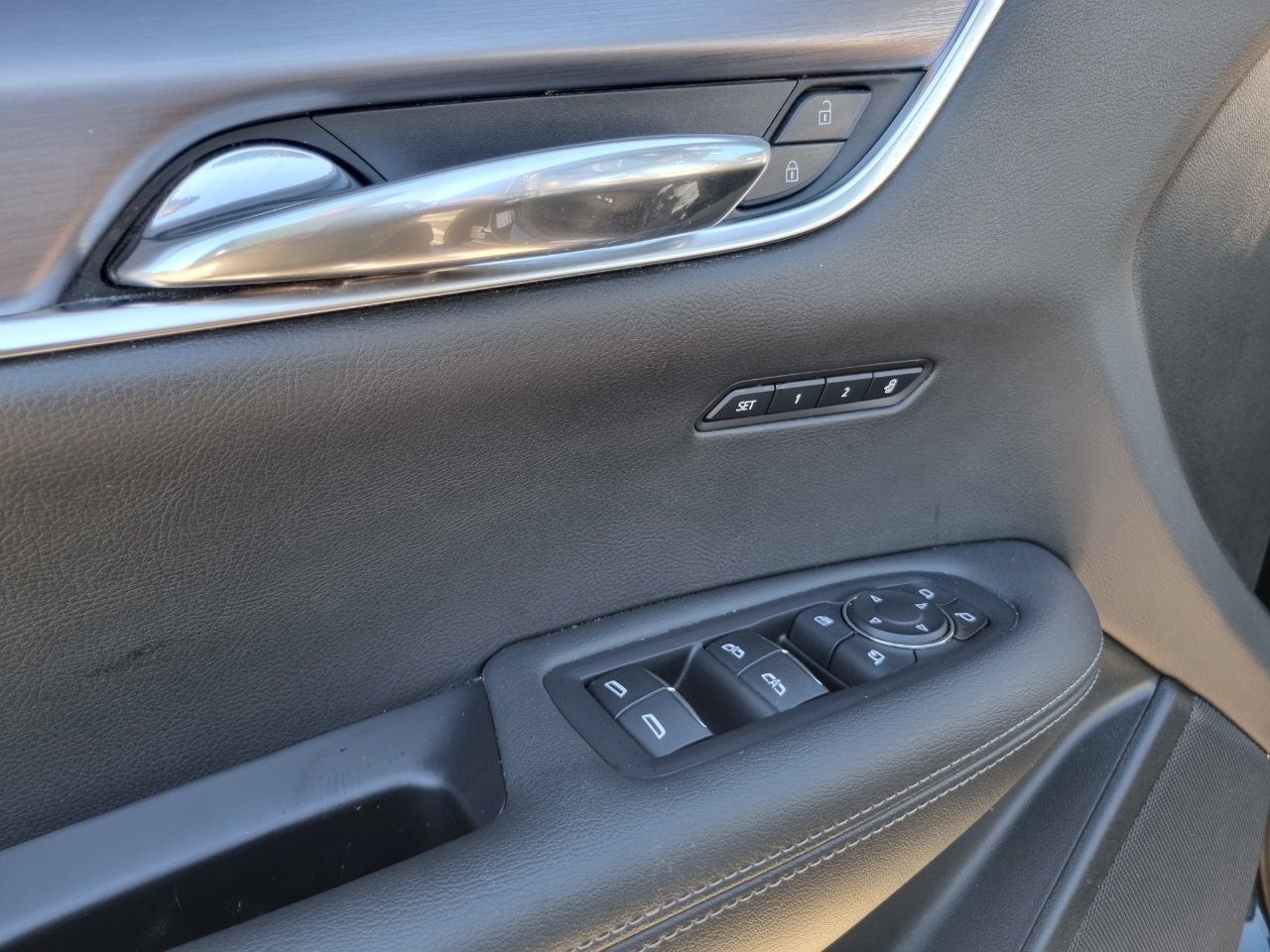 Cadillac XT6 Luxury AWD 2024