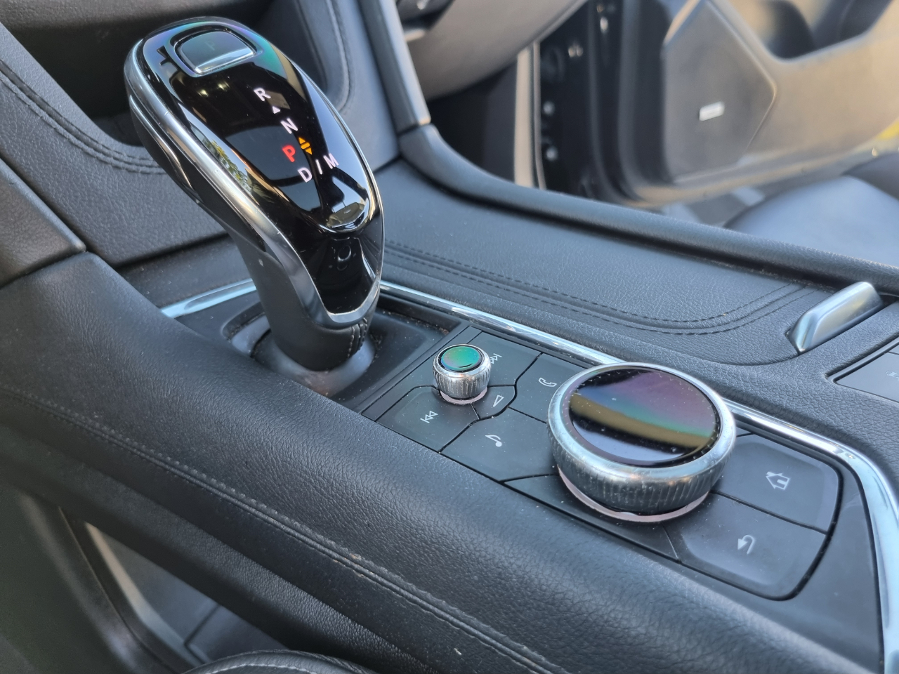 Cadillac XT6 Luxury AWD 2024