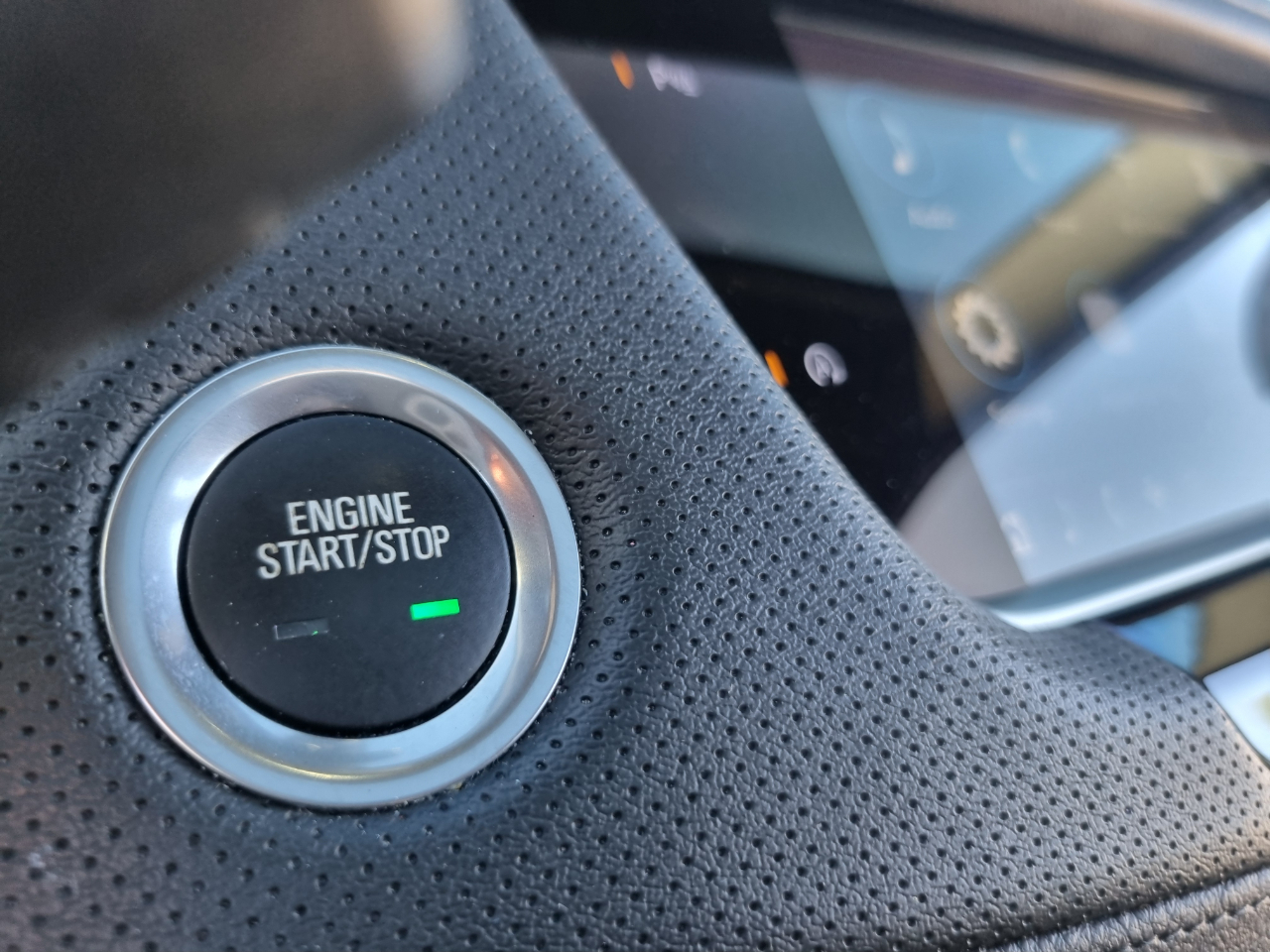 Cadillac XT6 Luxury AWD 2024