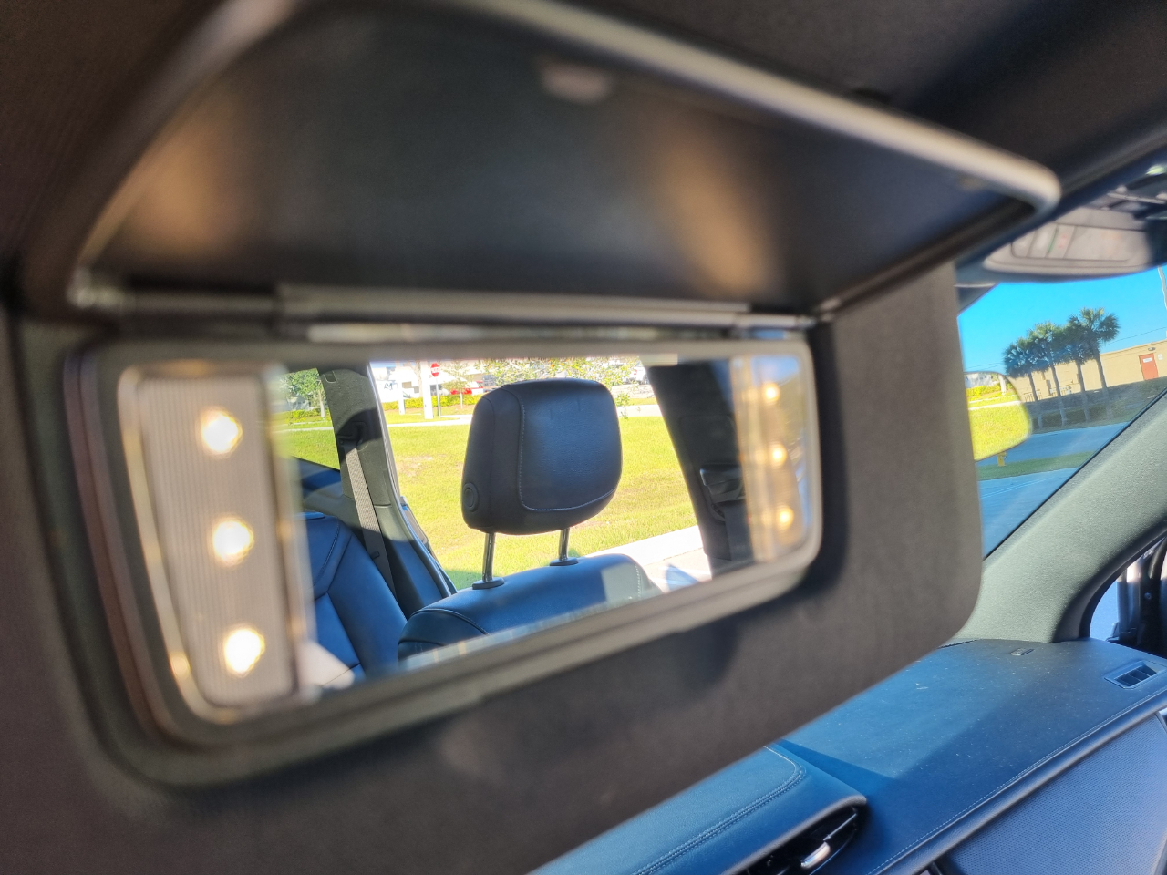 Cadillac XT6 Luxury AWD 2024