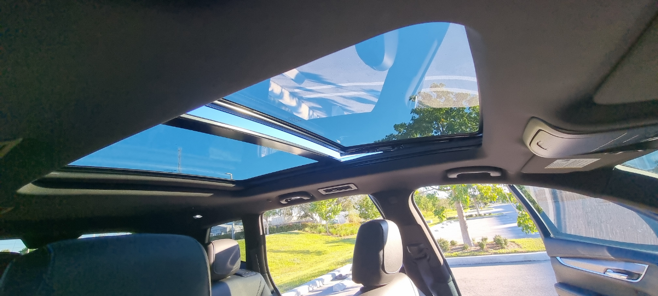 Cadillac XT6 Luxury AWD 2024