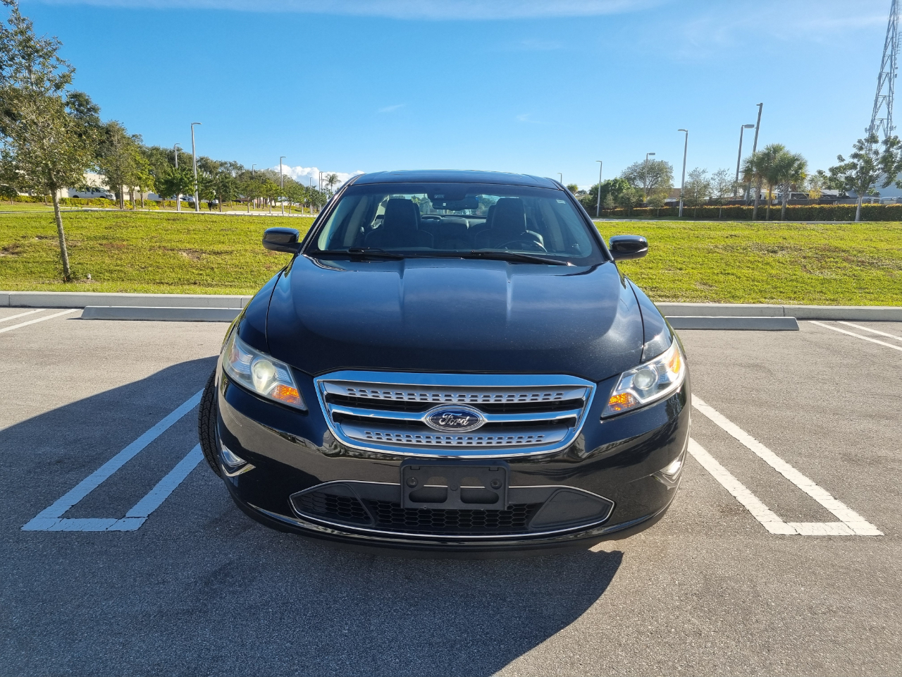 Ford Taurus SHO AWD 2010