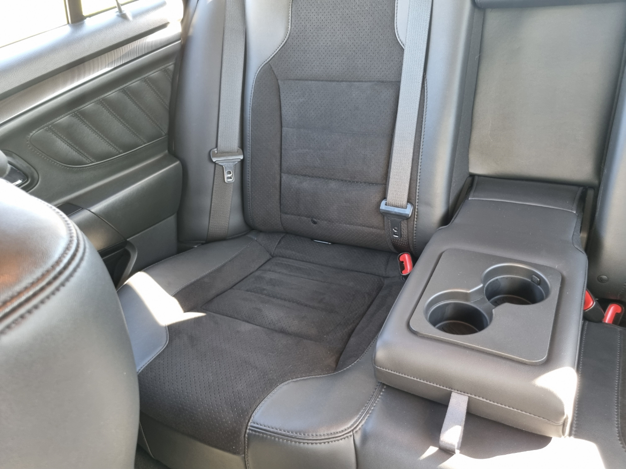 Ford Taurus SHO AWD 2010