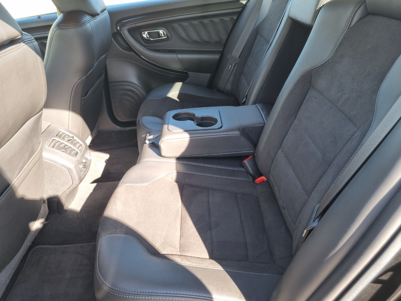 Ford Taurus SHO AWD 2010