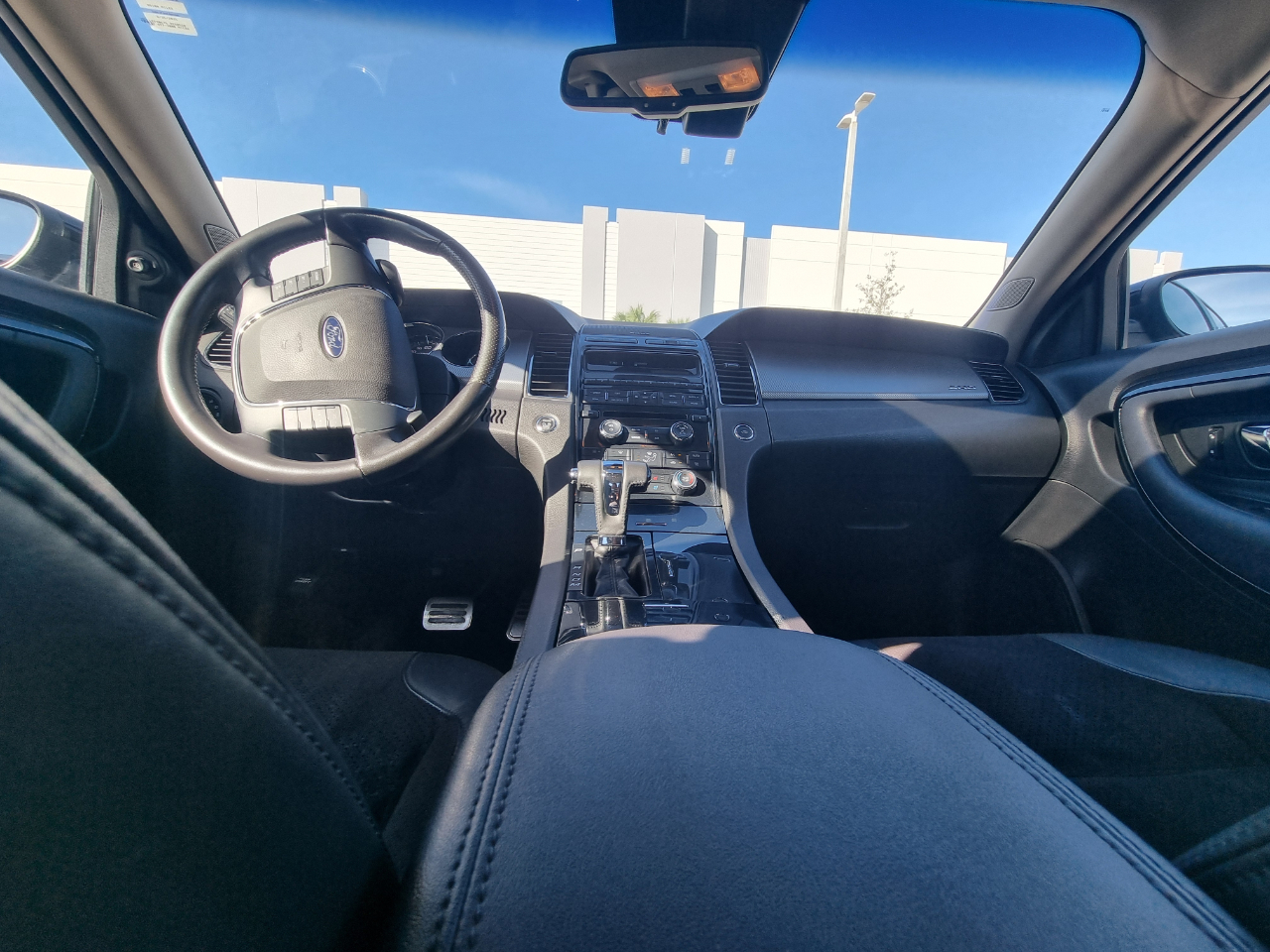 Ford Taurus SHO AWD 2010