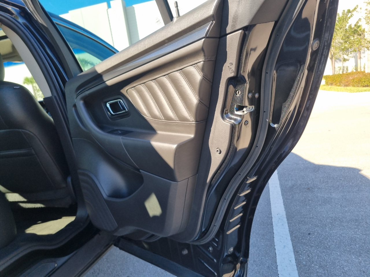 Ford Taurus SHO AWD 2010