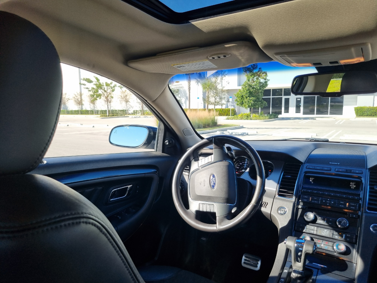 Ford Taurus SHO AWD 2010