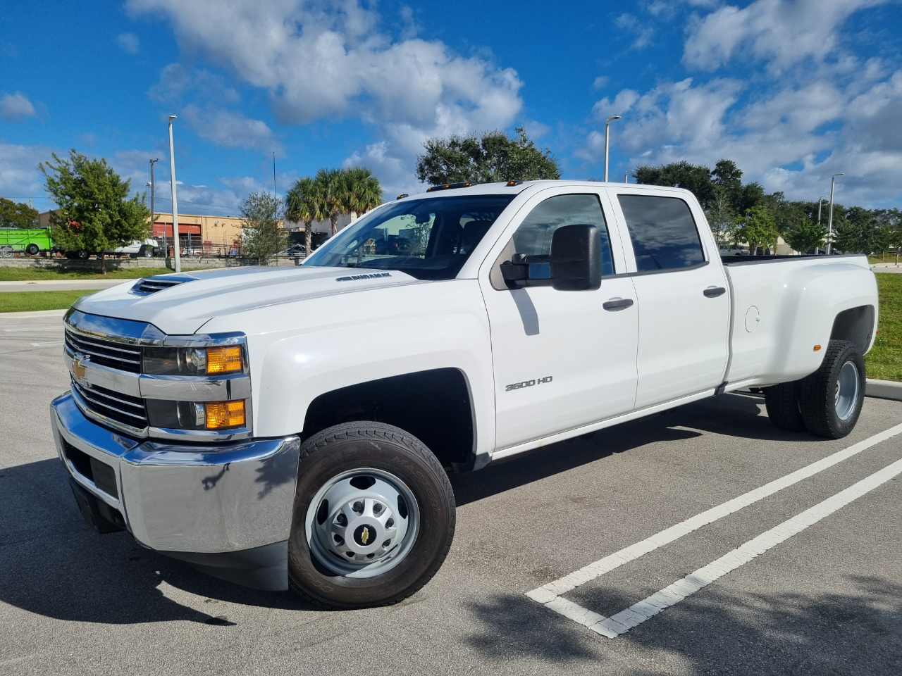Chevrolet Silverado 3500HD Work Truck Crew Cab 2WD 2017
