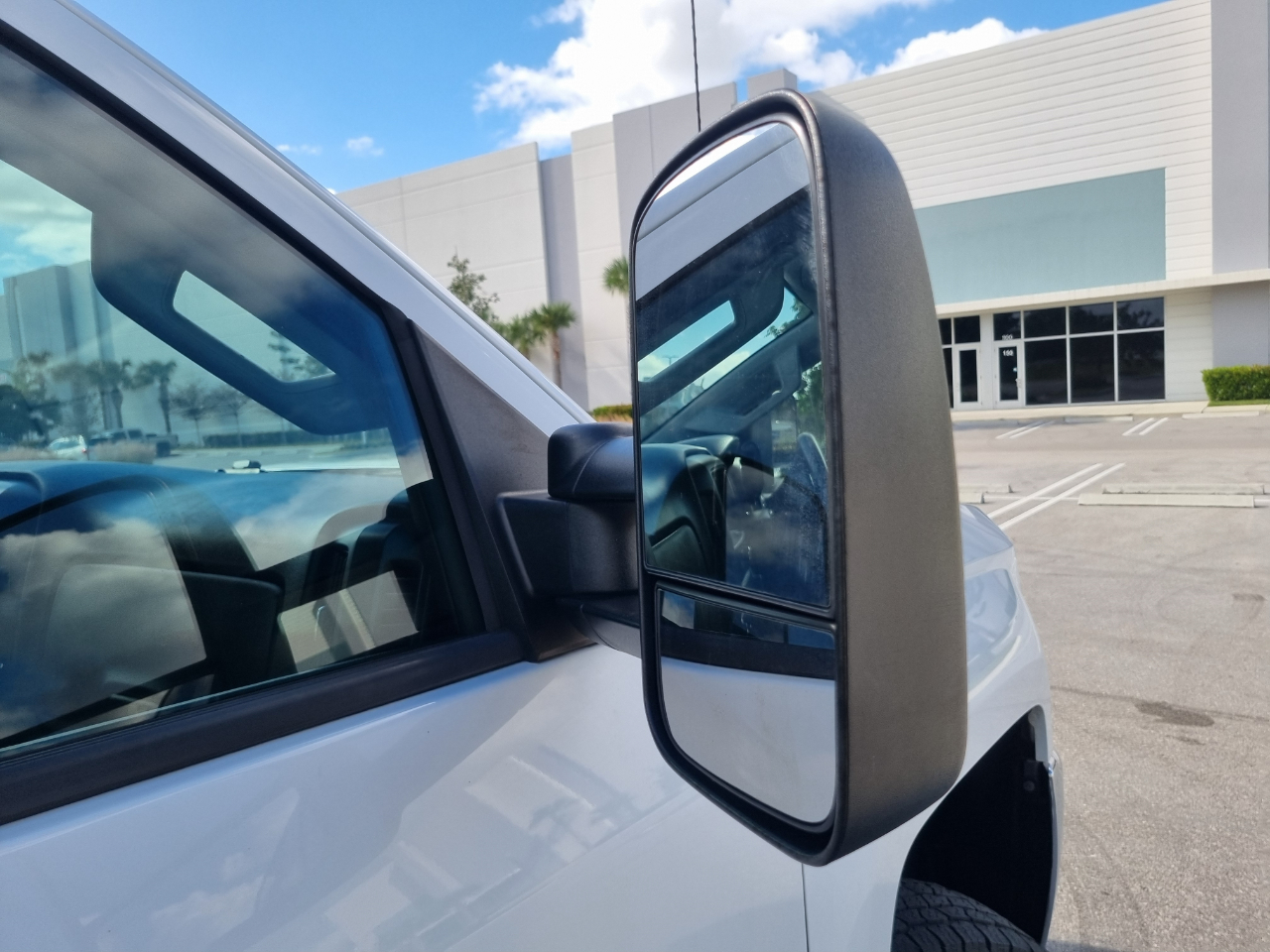 Chevrolet Silverado 3500HD Work Truck Crew Cab 2WD 2017