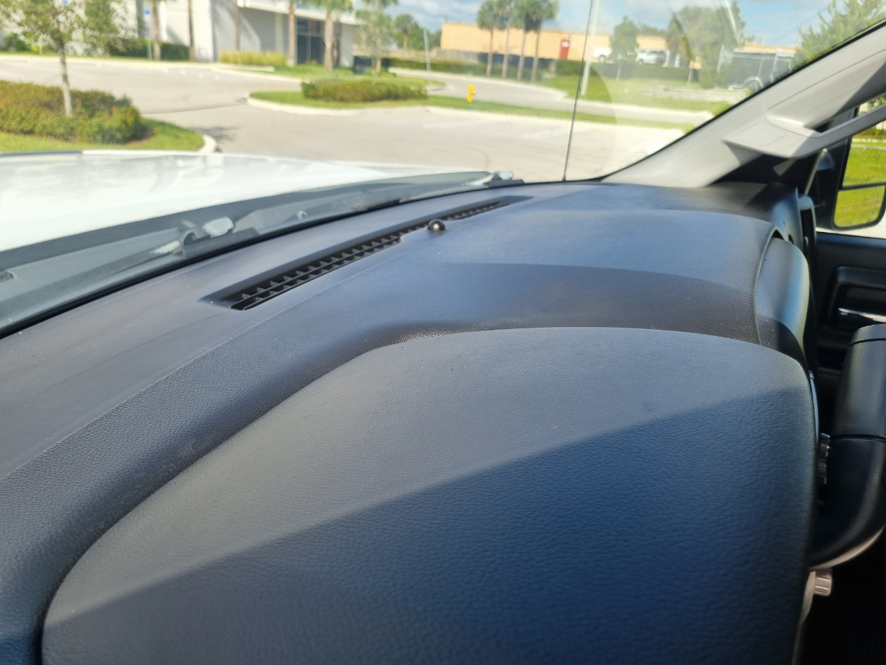 Chevrolet Silverado 3500HD Work Truck Crew Cab 2WD 2017